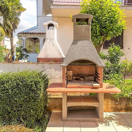 Silva 5 Mit Garten Und Grill