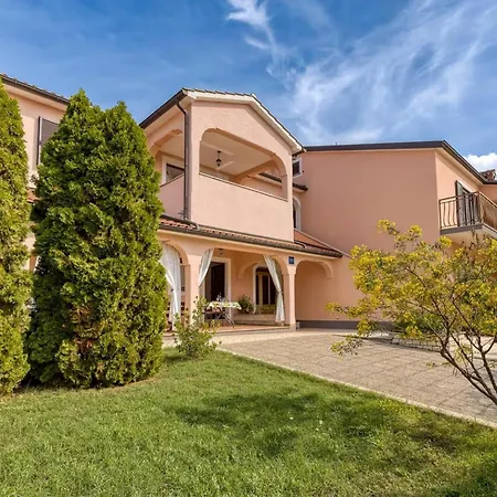 Apartment Silva 5 Mit Garten Und Grill
